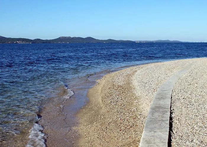 With A Parking Space - 13550 Apartman *