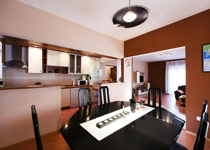 Apartament With A Parking Space - 13550