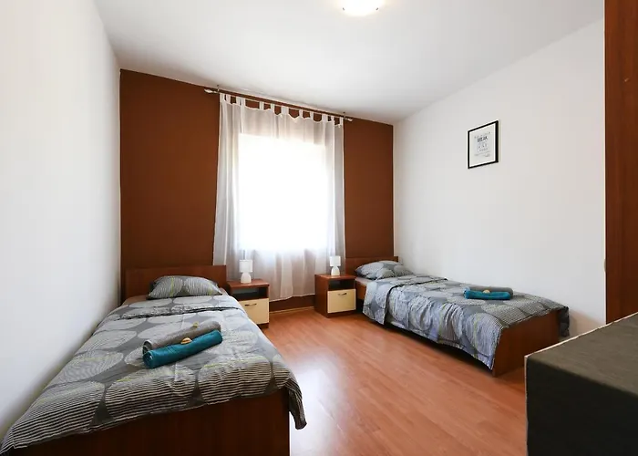 Apartament With A Parking Space - 13550